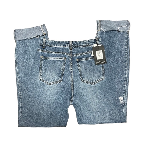 NWT Pretty Little Things Distressed High Rise Mid Wash Straight Leg - Picture 6 of 6